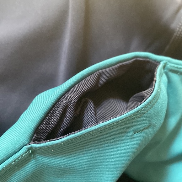 Athleta crunch, 7/8 tight XS, multi colored striped workout leggings - Picture 11 of 12